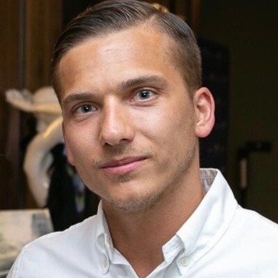 Portret: Maciej Chmielak